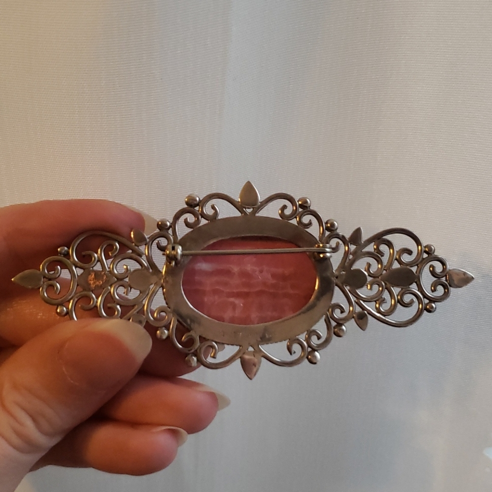 Silver Filigree Brooch - Picture 5 of 9